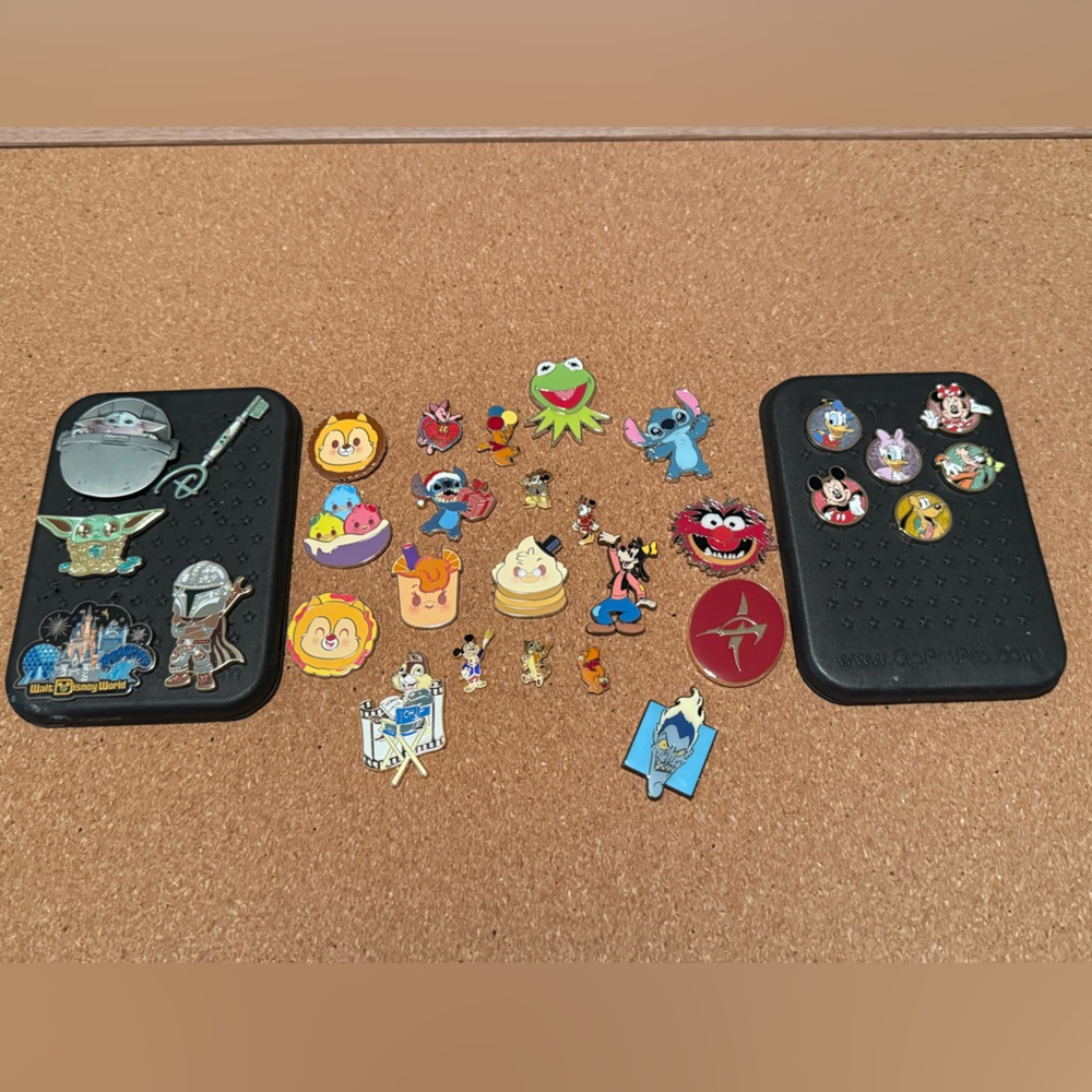 Colorful Cartoon Character Pin Set with pinfolio mini boards